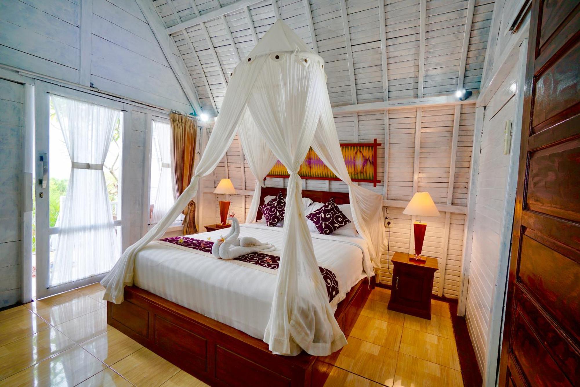 Hotra Hill Cottage Batununggul Exterior foto