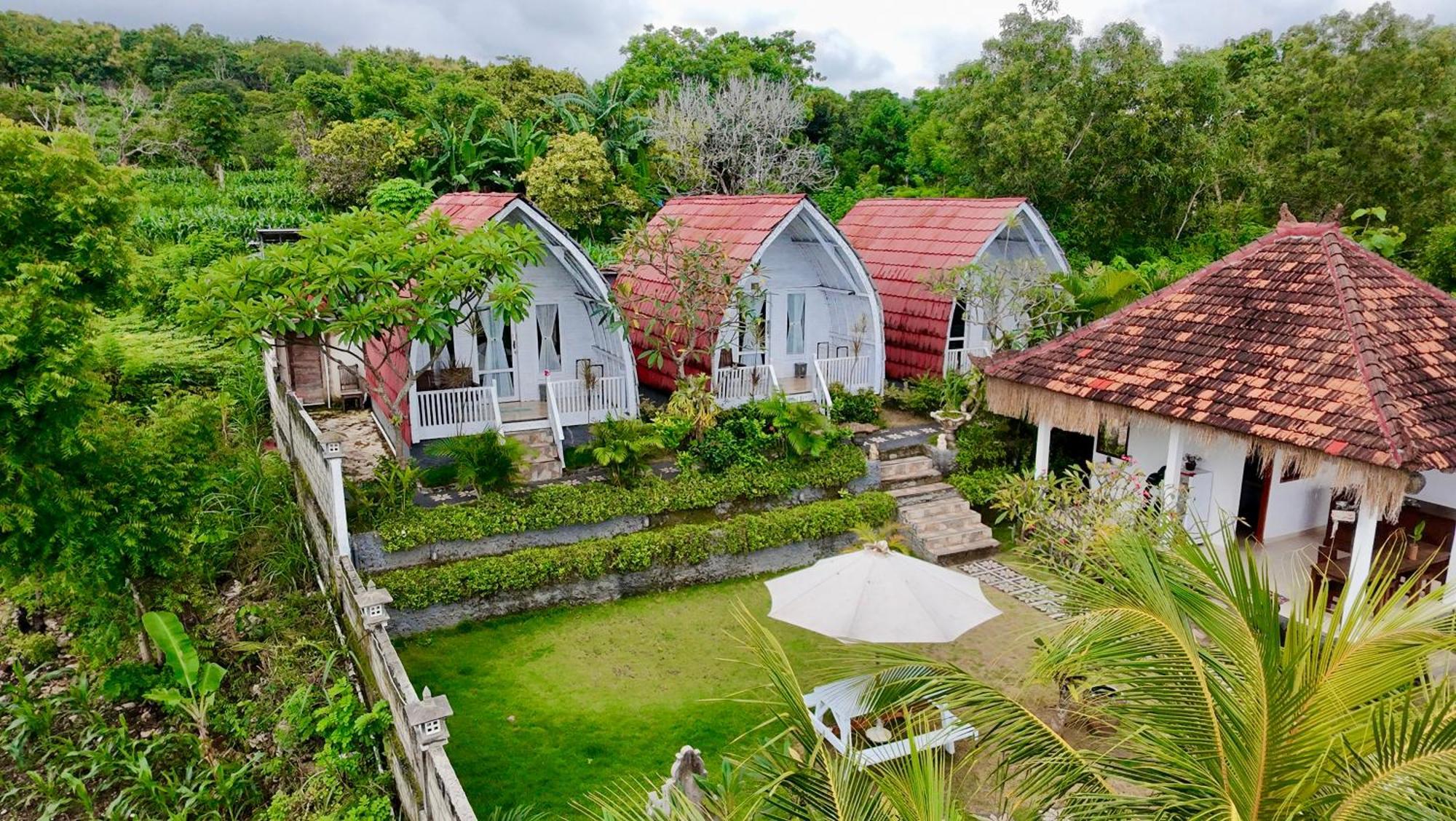 Hotra Hill Cottage Batununggul Exterior foto